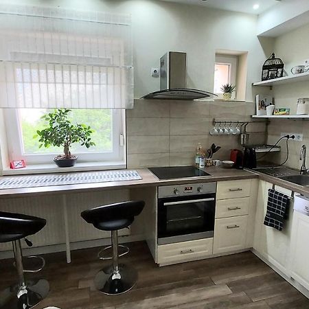 Ancsi Apartmant Kecskemet Exterior photo